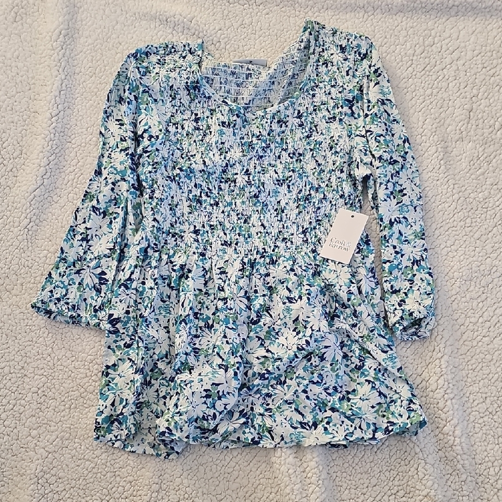 Croft And Barrow Floral Blue and White Women's Top Size S NWT